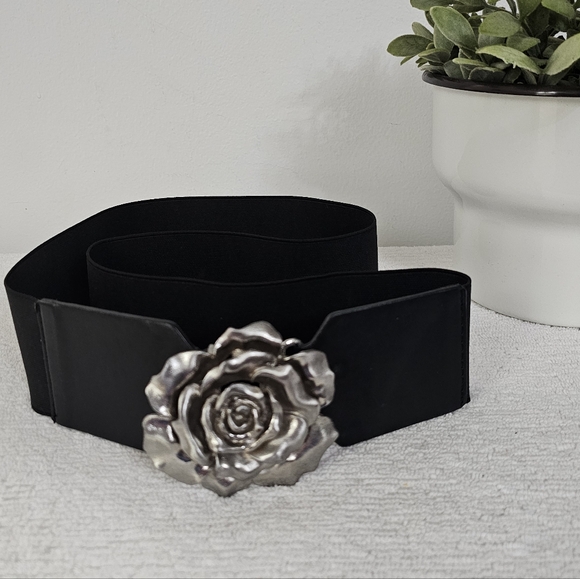 New York & Company Black Wide Stretch Belt with Intricate Silver Rose Buckle main image 15